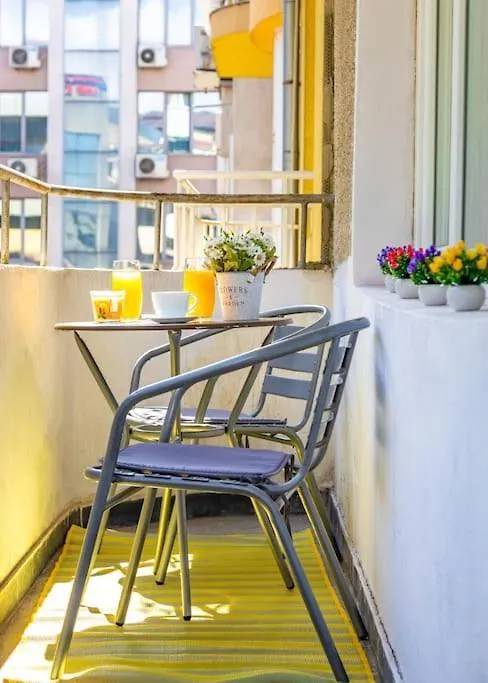 Central Apt 'Selin' Walking Distance To Center Filibe Daire
